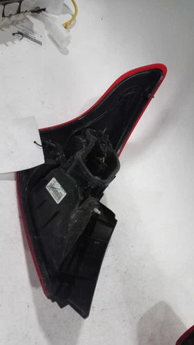 2017 Nissan Versa Quarter Panel Mounted Sdn Used OEM Right Tail Light Assembly used OEM tail light assembly