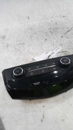 2018 Nissan Rogue AC VIN 5 1ST Digit USA Built W Used OEM A/C Selector Switch used OEM A/C climate control module