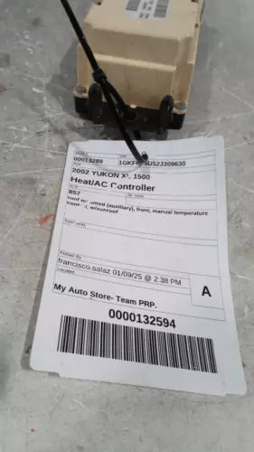2002 GMC Yukon Xl 1500 Roof Mounted Auxiliary Fro Used OEM A/C Selector Switch used OEM A/C climate control module