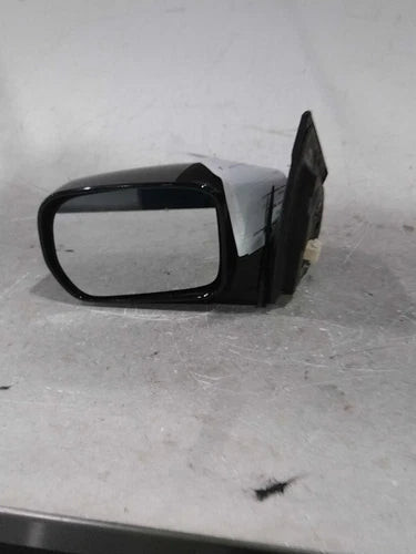 2006 Honda Pilot Power Heated Painted Right Used OEM Right Door Mirror used OEM door mirror