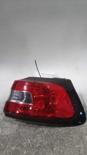 2016 Jeep Cherokee Quarter Panel Mounted Le Used OEM Right Tail Light Assembly used OEM tail light assembly