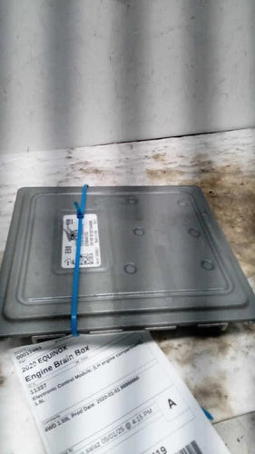 2020 Chevrolet Equinox ECM Engine Control Module White 1.5L Used OEM Engine Control Modules used OEM engine control module
