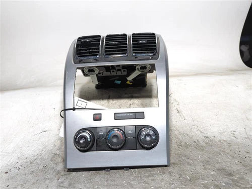 2009 GMC Acadia Front Manual Opt C67 Used OEM A/C Selector Switch used OEM A/C climate control module