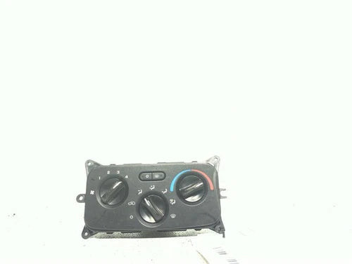 2006 Jeep Liberty Used OEM A/C Selector Switch used OEM A/C climate control module