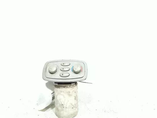 2005 Toyota Sienna Rear Control Ce Used OEM A/C Selector Switch used OEM A/C climate control module