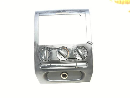 2007 Ford F-150 Pickup New Style W/AC Manual Used OEM A/C Selector Switch used OEM A/C climate control module