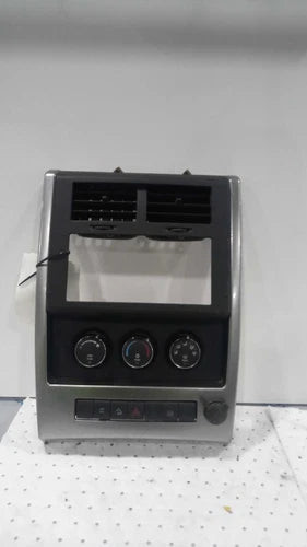 2008 Jeep Liberty Manual Used OEM A/C Selector Switch used OEM A/C climate control module