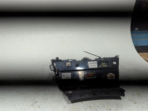2018 Kia Optima Manual Temperature Control W/Touc Used OEM A/C Selector Switch used OEM A/C climate control module