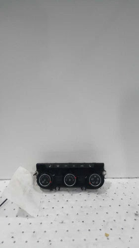 2014 Volkswagen Passat Single Zone Climatic W/Hea Used OEM A/C Selector Switch used OEM A/C climate control module