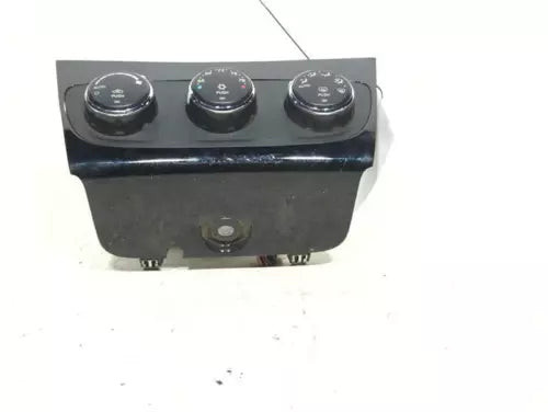 2013 Chrysler 200 Automatic Temperature Control C Used OEM A/C Selector Switch used OEM A/C climate control module