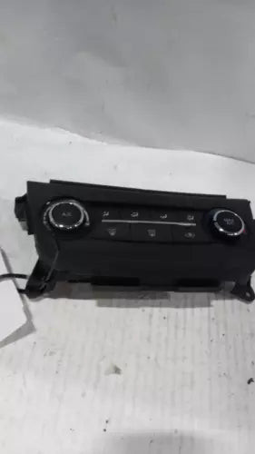 2016 Nissan Sentra W/O Dual Zone Automatic Temper Used OEM A/C Selector Switch used OEM A/C climate control module