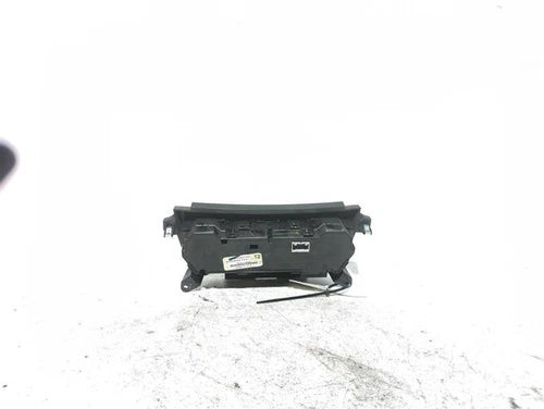 2015 Nissan Sentra W/O Dual Zone Automatic Temper Used OEM A/C Selector Switch used OEM A/C climate control module