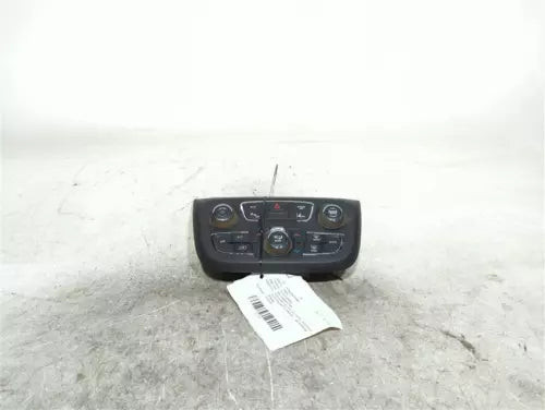 2018 Jeep Compass AC W/Dual Zone Control W/Integr Used OEM A/C Selector Switch used OEM A/C climate control module