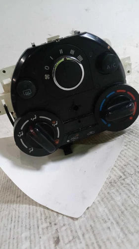 2018 Nissan Versa Used OEM A/C Selector Switch used OEM A/C climate control module