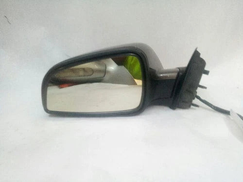 2010 Chevrolet Malibu Power W/Light Sensitive Opt Dd Used OEM Left Door Mirror used OEM door mirror