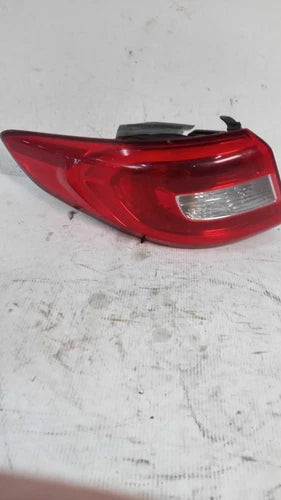 2015 Hyundai Sonata VIN 2 5TH Digit Quarter Used OEM Left Tail Light Assembly used OEM tail light assembly