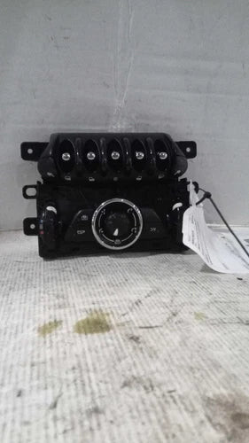 2012 MINI Countryman W/AC W/O Automatic Temperatu Used OEM A/C Selector Switch used OEM A/C climate control module