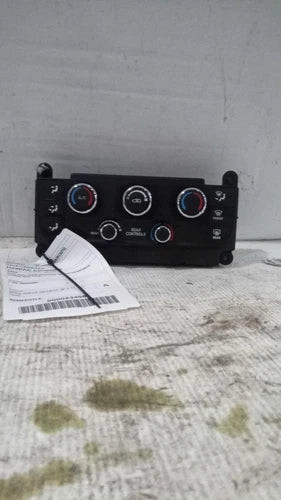 2018 Dodge Caravan AC Front Dash Mounted Manual C Used OEM A/C Selector Switch used OEM A/C climate control module