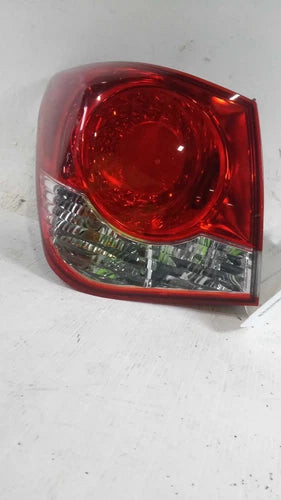 2015 Chevrolet Cruze Quarter Panel Mounted L Used OEM Left Tail Light Assembly used OEM tail light assembly