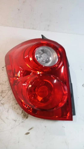 2011 Chevrolet Equinox Left Used OEM Left Tail Light Assembly used OEM tail light assembly