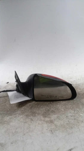 2006 Pontiac G6 Power Conv R. Right Used OEM Right Door Mirror used OEM door mirror