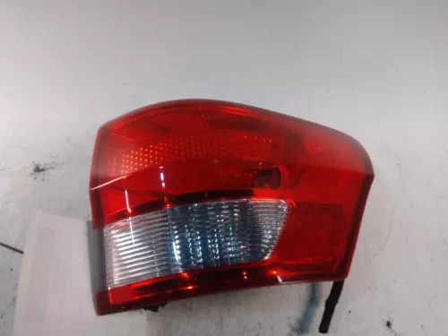 2012 Jeep Grand Cherokee Liftgate Mounted R Used OEM Right Tail Light Assembly used OEM tail light assembly