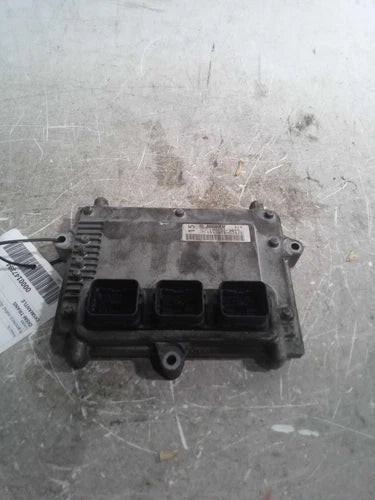 2005 Honda Odyssey ECM Engine Control Module Silver 37820RGMA63 Used OEM Engine Control Modules used OEM engine control