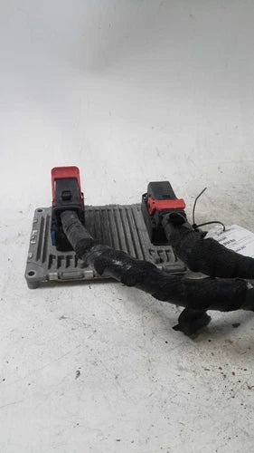 2013 Dodge Caravan Electronic Control Mod Used OEM Engine Control Module (ecm) used OEM engine control module