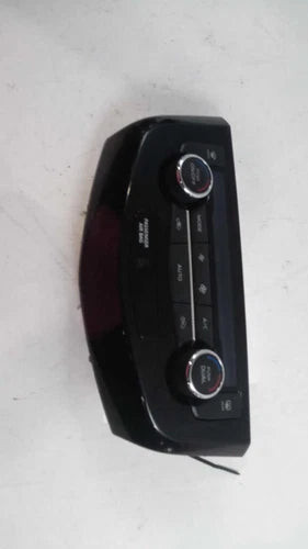 2017 Nissan Rogue W/Dual Zone Automatic Temperatu Used OEM A/C Selector Switch used OEM A/C climate control module