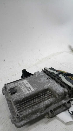 2015 Ford Escape ECM Engine Control Module Grey ECM Used OEM Engine Control Modules used OEM engine control module