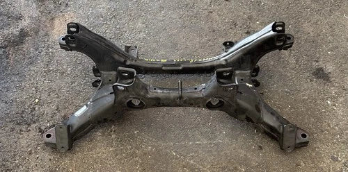 2018-2024 Chevrolet Equinox LT AWD Rear Crossmember Subframe 26389887 OEM used OEM rear subframe and crossmember
