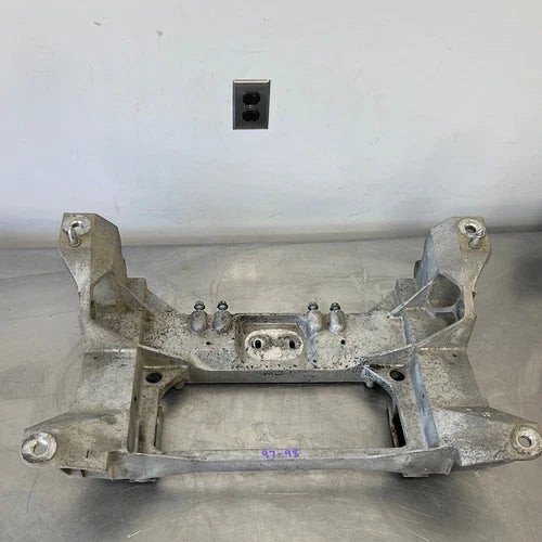 97 - 98 C5 CORVETTE REAR CRADLE SUBFRAME USED OEM 10266823 used OEM rear subframe and crossmember