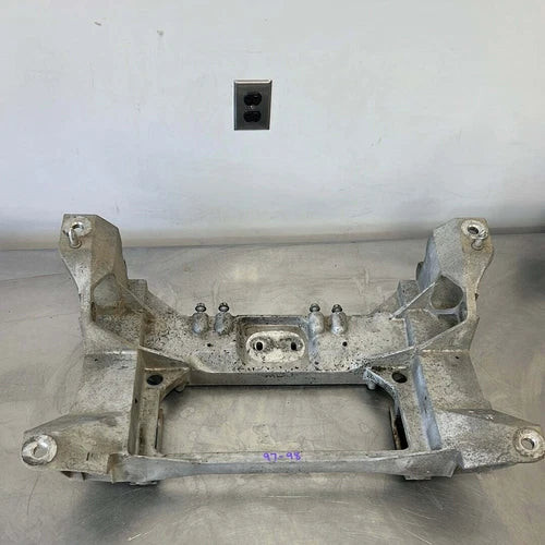 97 - 98 C5 CORVETTE REAR CRADLE SUBFRAME USED OEM 10266823 used OEM rear subframe and crossmember