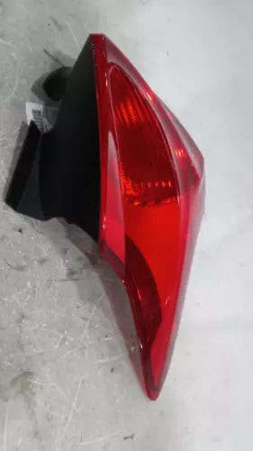 2017 Ford Focus Htbk Incandescent L. From 03 Used OEM Left Tail Light Assembly used OEM tail light assembly
