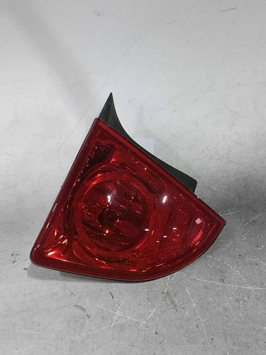 2012 Chevrolet Malibu Quarter Panel Mounted Used OEM Right Tail Light Assembly used OEM tail light assembly