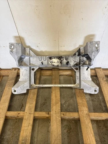97 - 98 C5 CORVETTE REAR CRADLE SUBFRAME USED OEM 10266823 used OEM rear subframe and crossmember