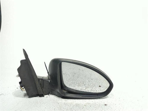 2012 Chevrolet Cruze Power Non-Heated Opt Dwy W/O P Used OEM Right Door Mirror used OEM door mirror