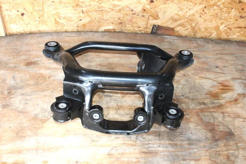 Rear Axle Carrier Subframe RWD OEM BMW E89 N20 Z4 2012-2016 used OEM rear subframe and crossmember