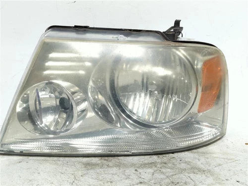 2004 Ford F-150 Pickup Left Used OEM Left Headlight Assembly used OEM headlight assembly