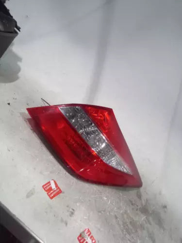 2010 Honda Crosstour Right Used OEM Right Tail Light Assembly used OEM tail light assembly
