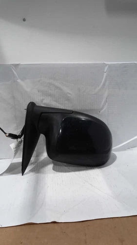 2002 Chevrolet Avalanche 1500 Power Sail Mount Fold Used OEM Right Door Mirror used OEM door mirror