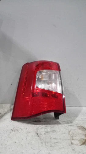 2016 Chrysler Town & Country Left Used OEM Left Tail Light Assembly used OEM tail light assembly