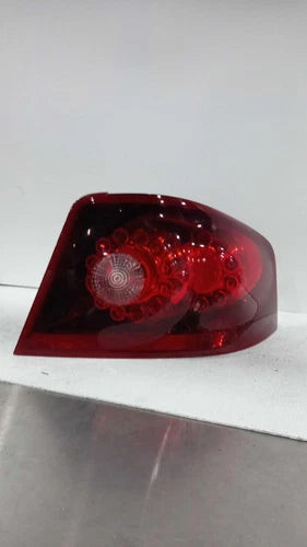 2013 Dodge Avenger R 4DR Quality Used OEM Tail Lights used OEM tail light assembly