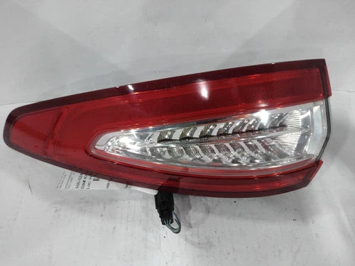 2014 Ford Fusion Quarter Panel Mounted LED Used OEM Right Tail Light Assembly used OEM tail light assembly