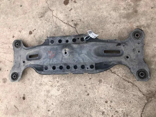2002-2011 Toyota Camry Rear Crossmember Assembly FWD OEM used OEM rear subframe and crossmember