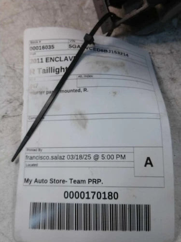 2011 Buick Enclave Quarter Panel Mounted Ri Used OEM Right Tail Light Assembly used OEM tail light assembly