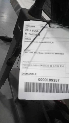 2015 Kia Soul Incandescent Right Used OEM Right Tail Light Assembly used OEM tail light assembly