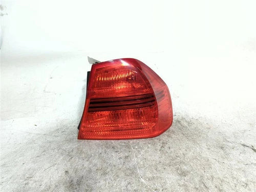 2006 BMW 325I Sdn Quarter Panel Mounted Used OEM Right Tail Light Assembly used OEM tail light assembly