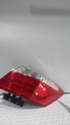 2014 Mazda 3 Sedan Quarter Panel Moun Used OEM Right Tail Light Assembly used OEM tail light assembly