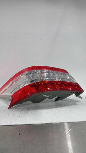 2015 Nissan Sentra Quarter Panel Mounted Lef Used OEM Left Tail Light Assembly used OEM tail light assembly